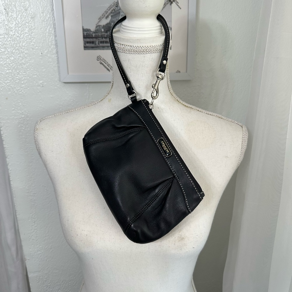 🖤 COACH Black Leather Wristlet - Picture 7 of 7